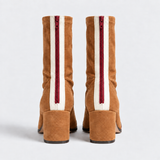 BOTTINES CHIC EN DAIM
