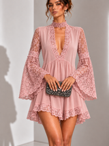 Camille™ | Robe courte élégante en dentelle
