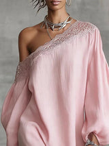 Amélie | Robe asymétrique satinée avec dentelle