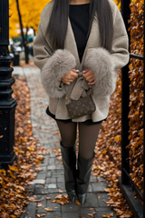 Manica del cappotto di pelliccia