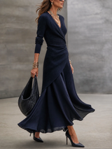 Elena | Robe longue portefeuille à jupe en satin