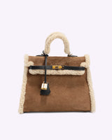 Cabas Éléonore brun clair en fausse fourrure – vue studio