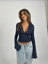 NORDIQUE CHIC – HAUT EN DENTELLE