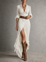 Robe longue ceinturée à revers plissés
