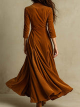 Élise – Robe longue en velours au charme vintage