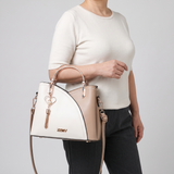 Inès – Sac à main bicolore en cuir lisse