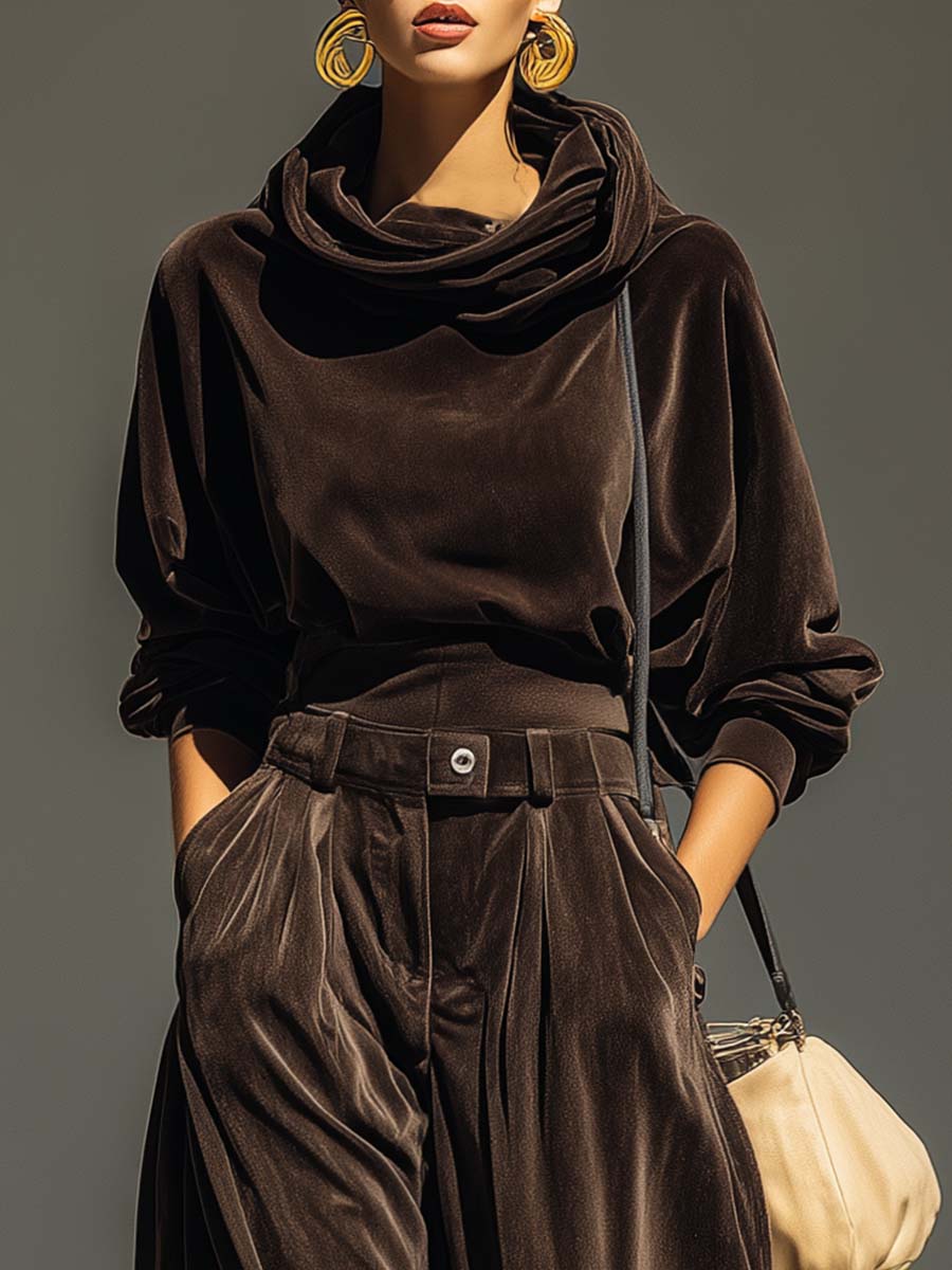 Elegant Velvet Suit with a Flowing Fit