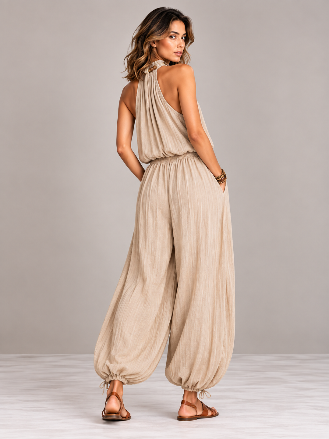 Elaine | Flowing Set with Jewel Details