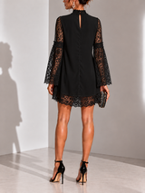 Camille™ | Robe courte élégante en dentelle