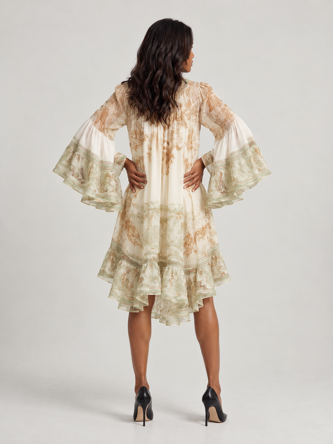 Luna | Flowing Dress with Elegant Print and Wide Sleeves