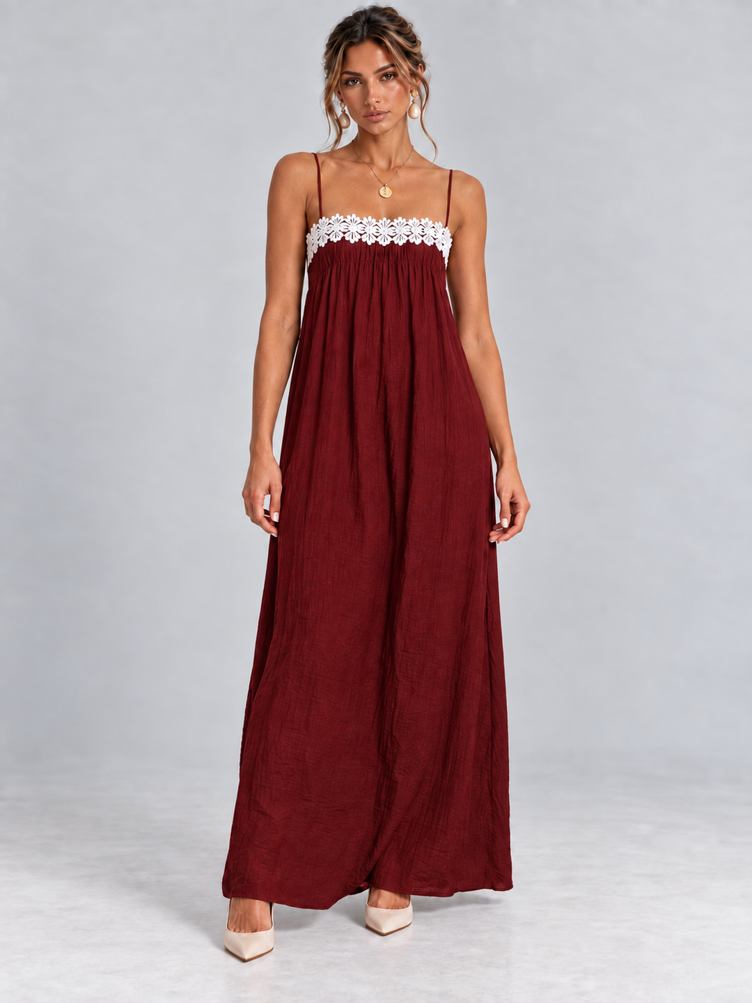 Amelia | Flowing Maxi Dress with Floral Lace