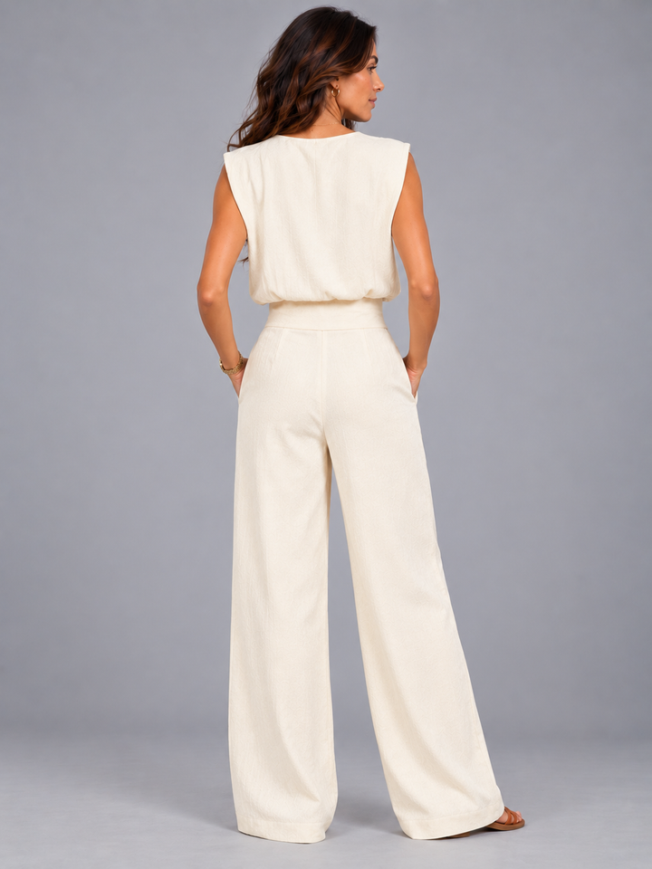 Juliet | Elegant Flowing Set with Defined Waist and Minimalist Cut