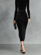 Robe Midi en Velours Noir Élégance – Luxe Intemporel