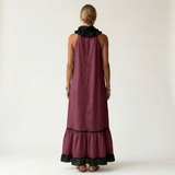Ariane™ | Robe longue sans manches à volants contrastés
