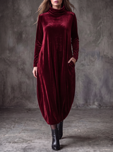 Margot | Robe longue en velours à col roulé