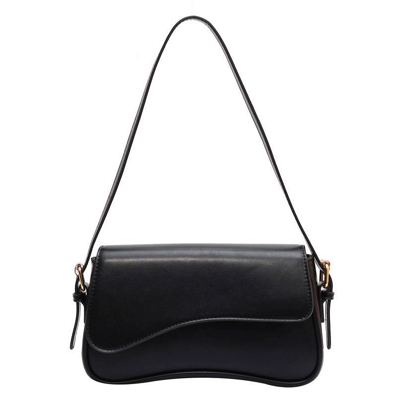 Alma | Elegant and Versatile Saddle Bag